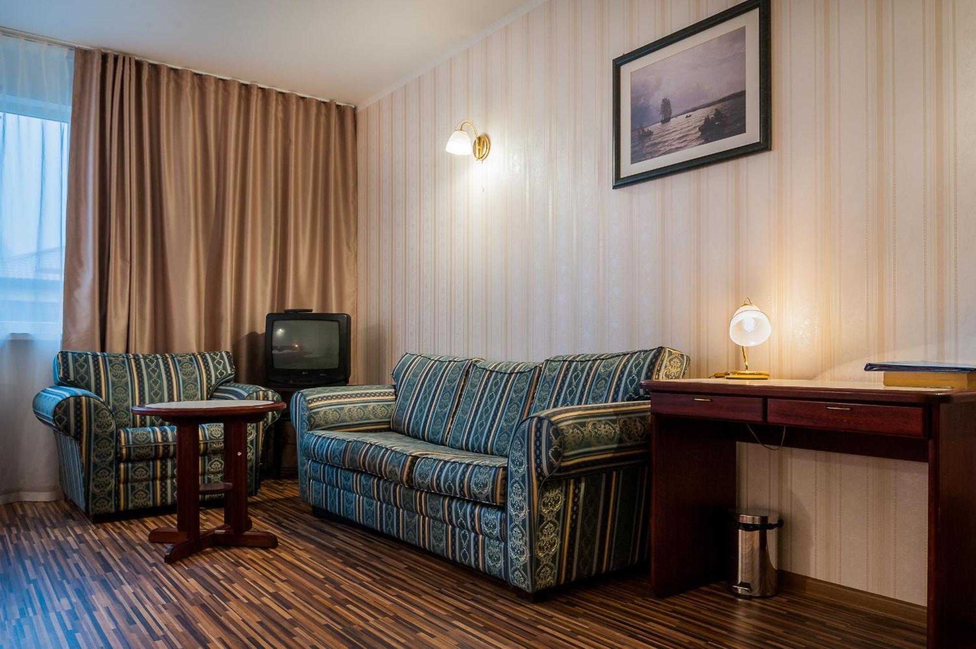 Hotell Ecoland 3*